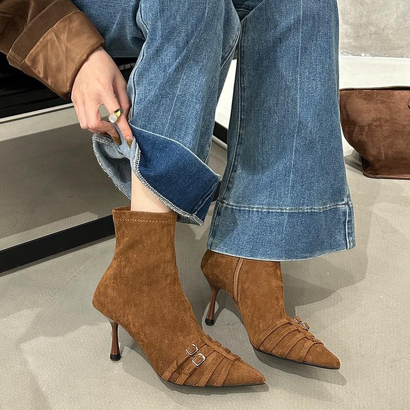 

Остроносые короткие ботинки женские 2025 осень и зима новые женские ботинки ботинки Мартин высокие каблуки короткие ботинки ботинки Мартин тонкие ботинки 39 коричневый