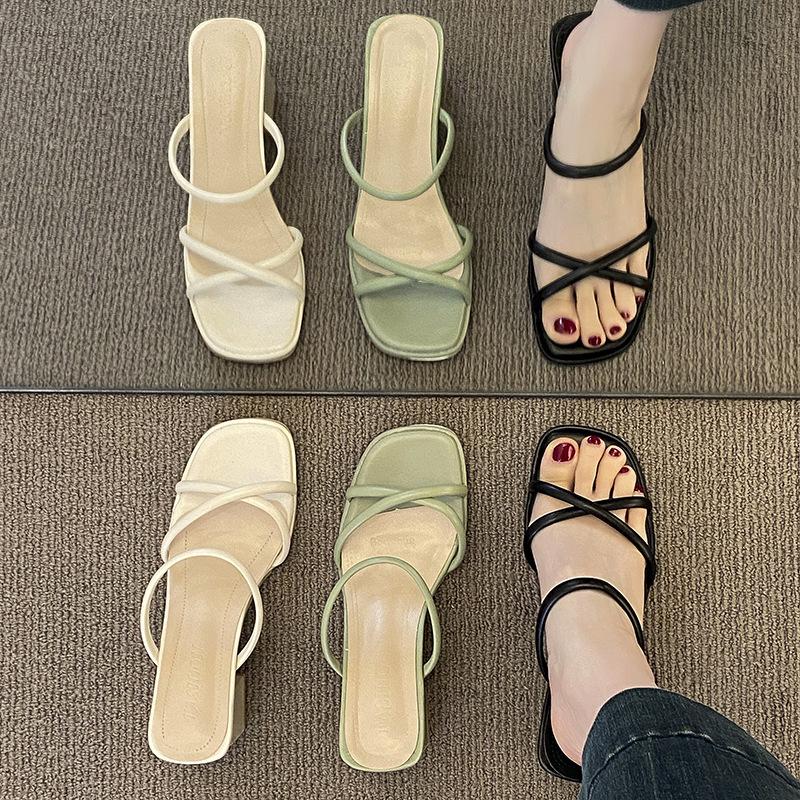 French Niche Thick Heel Cool Slippers Outer Fairy Shoes Summer 2025 New Thin Strap Middle Heel with Skirt Sandals