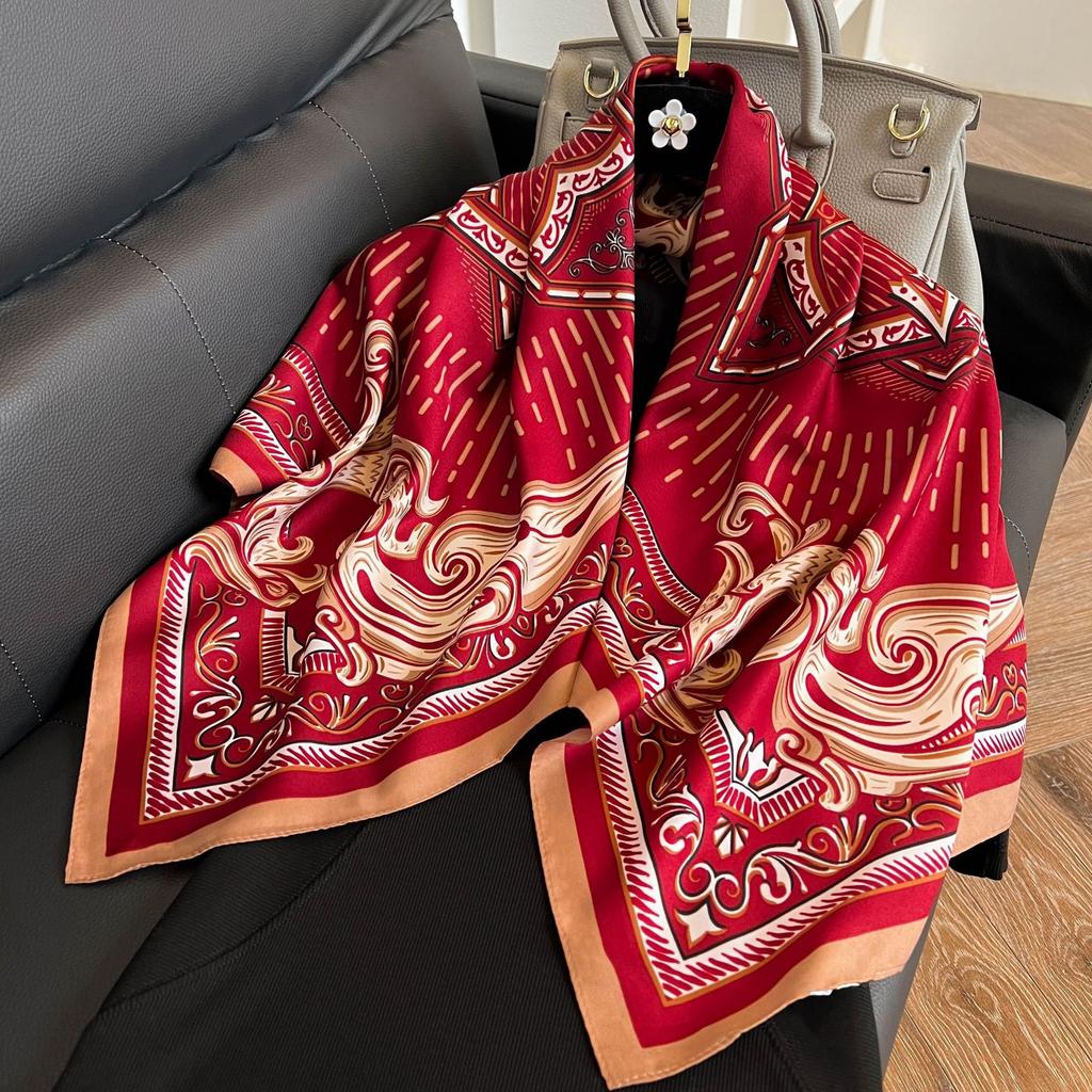 Large square scarf silk scarf women's new versatile spring and autumn winter high-end mother scarf shawl with shirt