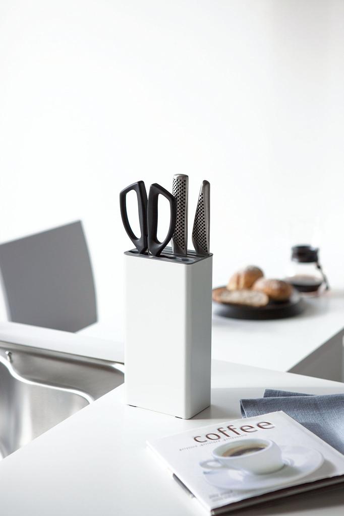 Yamazaki Jitsugyo Kitchen Knife Scissors W11 x D7 x Knife Knife 3511 & Stand, White, Approx. H22.3cm, Plate, Stand, Holder,