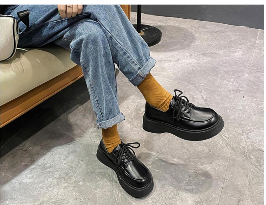Black Big Head and Small Leather Shoes Women's Autumn 2025 New Japanese Jk Loafers British Style Muffin Platform Shoes