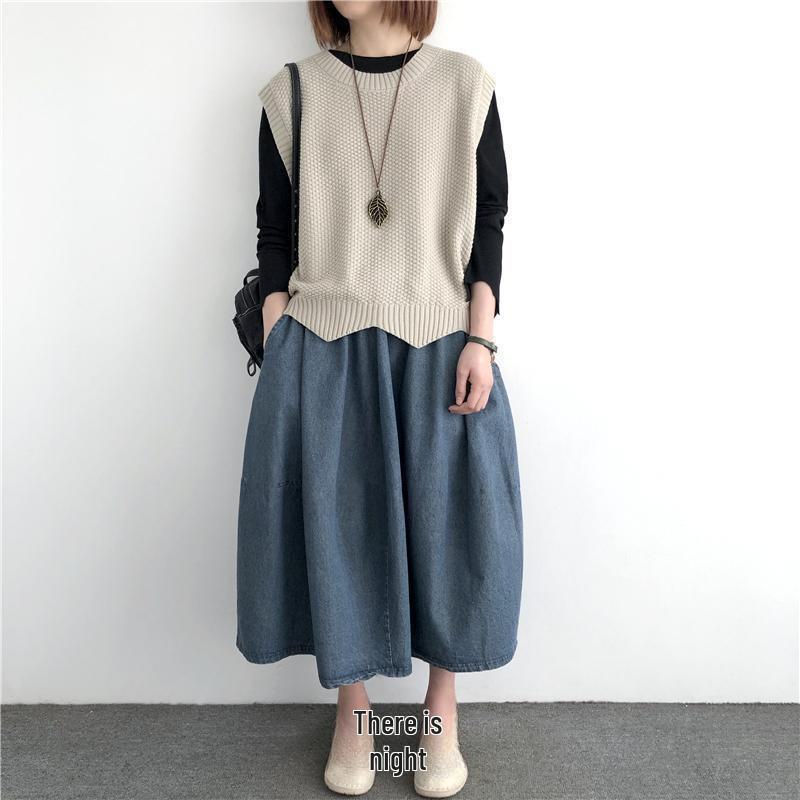 Women's Retro Knitted Vest - 2024 Spring/Autumn Style, Solid Color, Loose Fit, Round Neck, Irregular Pullover Waistcoat.