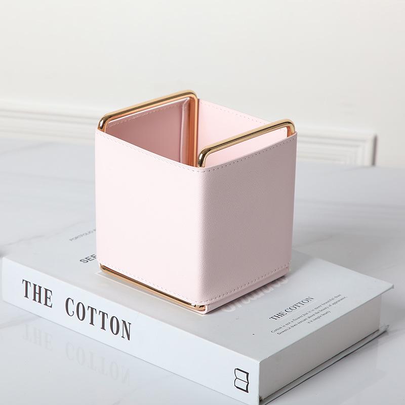 Porte-cosmétiques et télécommandes en cuir nordique: Rangement de bureau simple pour ornements et stylos.