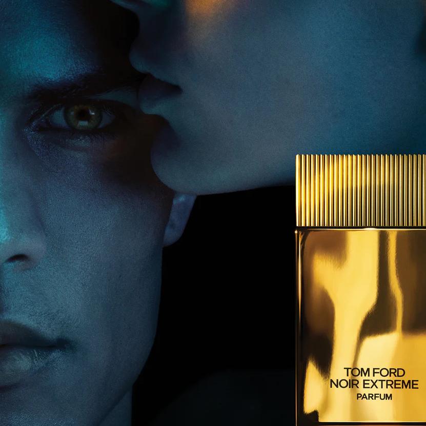Tom Ford Noir Extreme Parfum, A Seductive Amber Woody Scent Featuring Sandalwood And Cardamom
