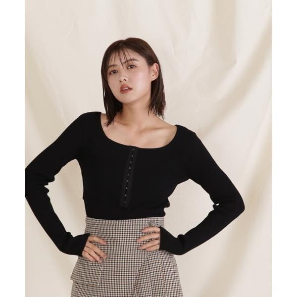 [Jill by Jill Stuart] Front Hook Knit