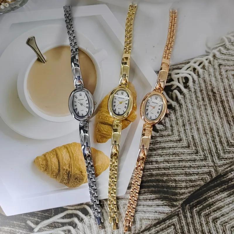 Famous Brand Oval Dial Bracelet Women Watches Fashion Women Gold Watch Strap Adjustable Bracelet Quartz Wristwatch Luxury Clock