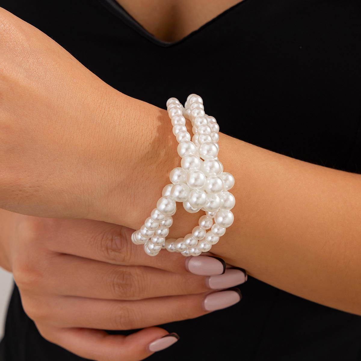 Temperament Stacked Knotted Imitation Pearl Necklace Fashion Beaded Multi-Layer Collarbone Chain Necklace