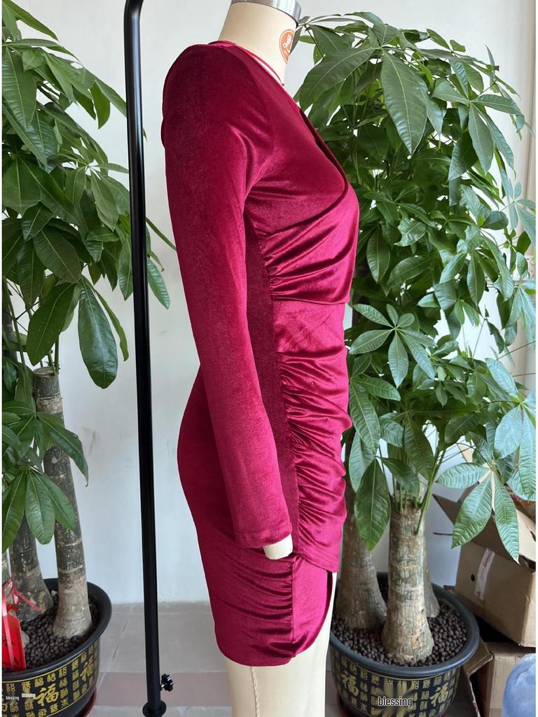 2023 Korean Velvet Solid Color Sexy Long-Sleeve Dress