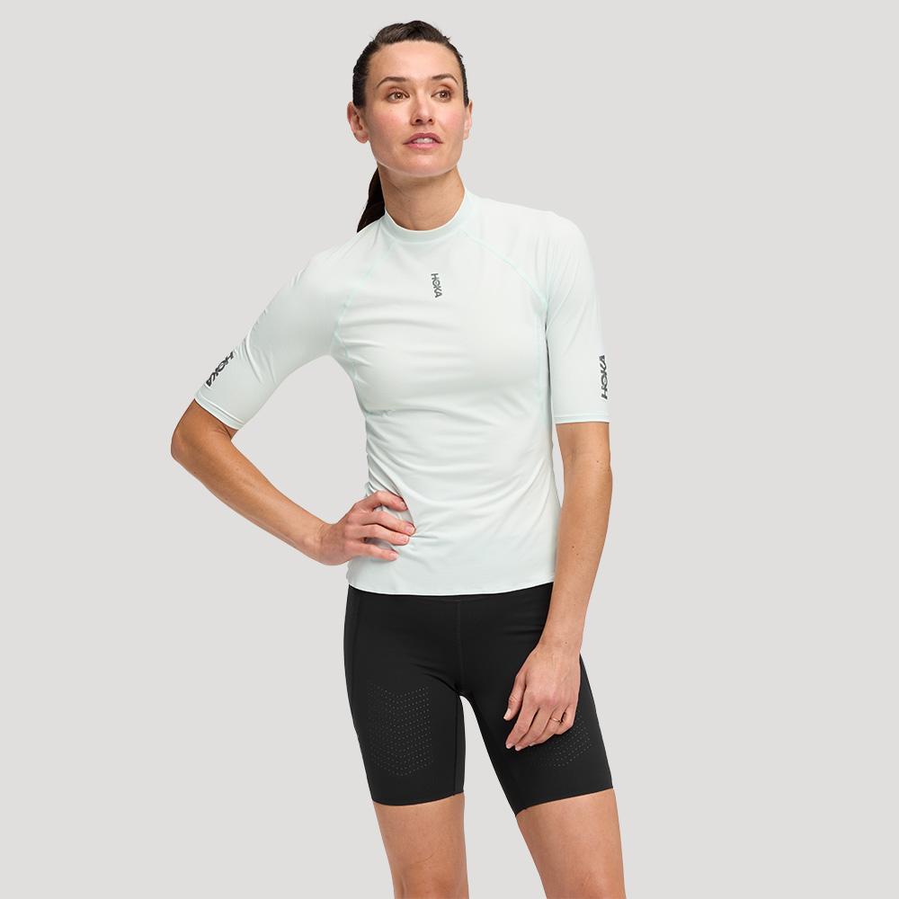 [hoka] Женская футболка Hoka Sky Breeze с коротким рукавом 1170231-TUN XS