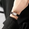 Uhren für Frauen Neue Nische Studenten Einfache Kleine Quadratische Uhr Modetrend Damen Gürteluhr