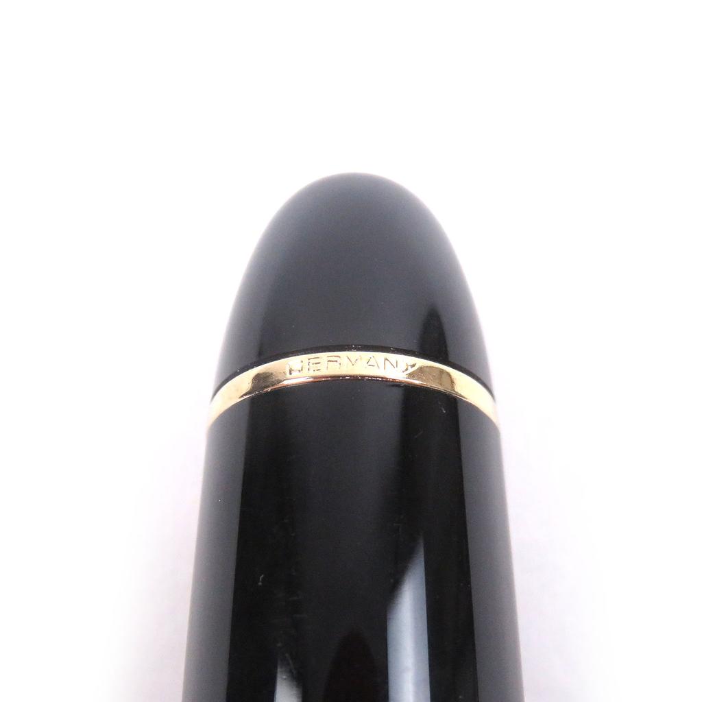 Great MONTBLANC fountain pen Meisterstück 149 Cap type black 18K Used