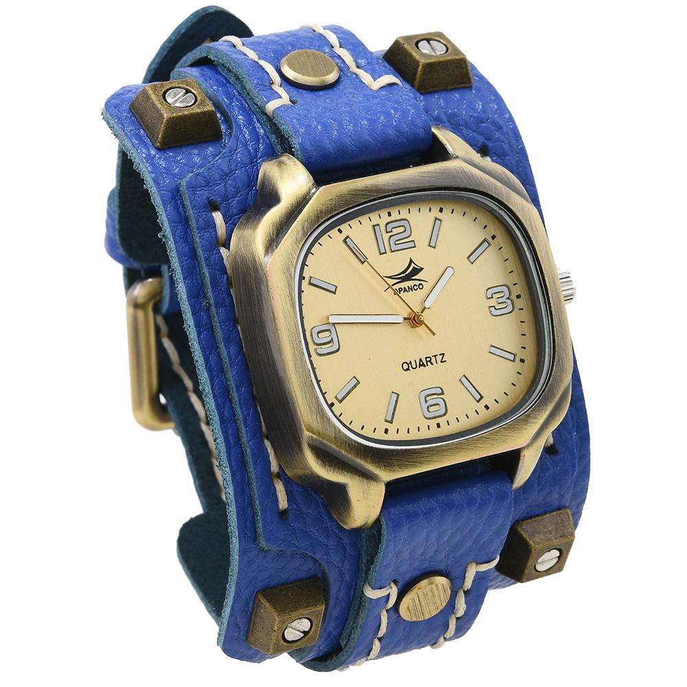 Retro Punk Hip-Hop Style Men'S Quartz Watch - Rivet Cowhide Leather Strap, Adjustable Hand-Stitched