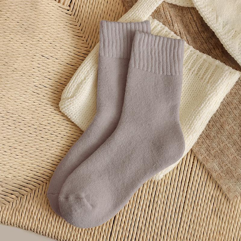 Chaussettes d'hiver chaudes épaissies pour femme - Polyvalentes, Anti-froid, Indispensables Automne/Hiver