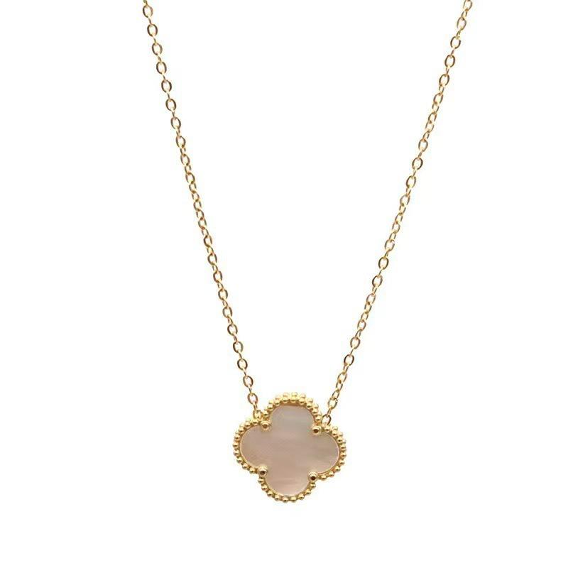 High-Quality Stainless Steel Four-Leaf Clover Necklace - Fashionable Light Luxury Women's Clavicle Chain, 15MM Charm