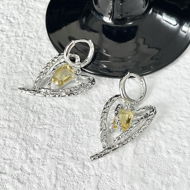 Sugar Cube Ribbon Earrings, Niche Design Temperament, Advanced Sense, Personalized Love Earrings, French Zircon Earrings.