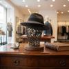 Espositore per Cappelli Base in Legno Testa Metallica Manichino Stand Stile Antico per Salone,