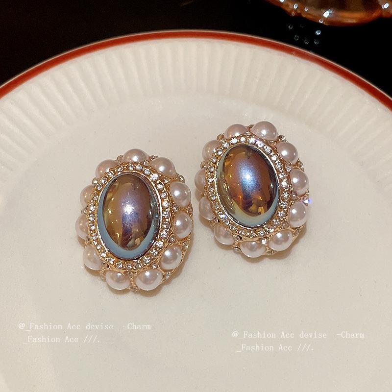 Vintage Medieval Earrings Silver Needle with Diamonds Oval Pearl Stud Earrings Court Style Retro Temperament Earrings Jewelry Women