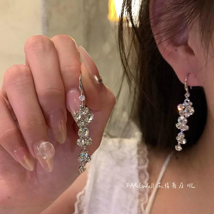 Micro-inlaid Zircon Long Fringed Earrings Women's Light Luxury Stud Earrings Personalized Earrings