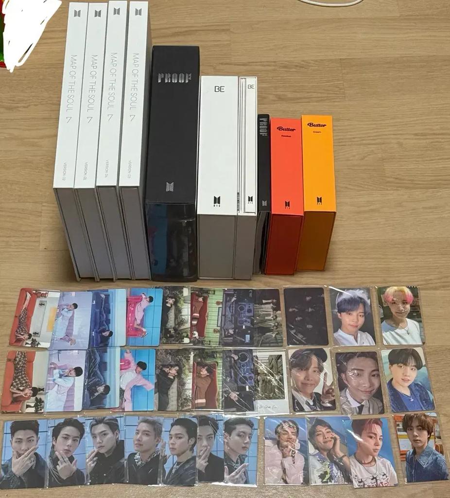Característica de BTS) Limpieza Colectiva de Álbumes de Bangtan Boys con Tarjeta Fotográfica Usada