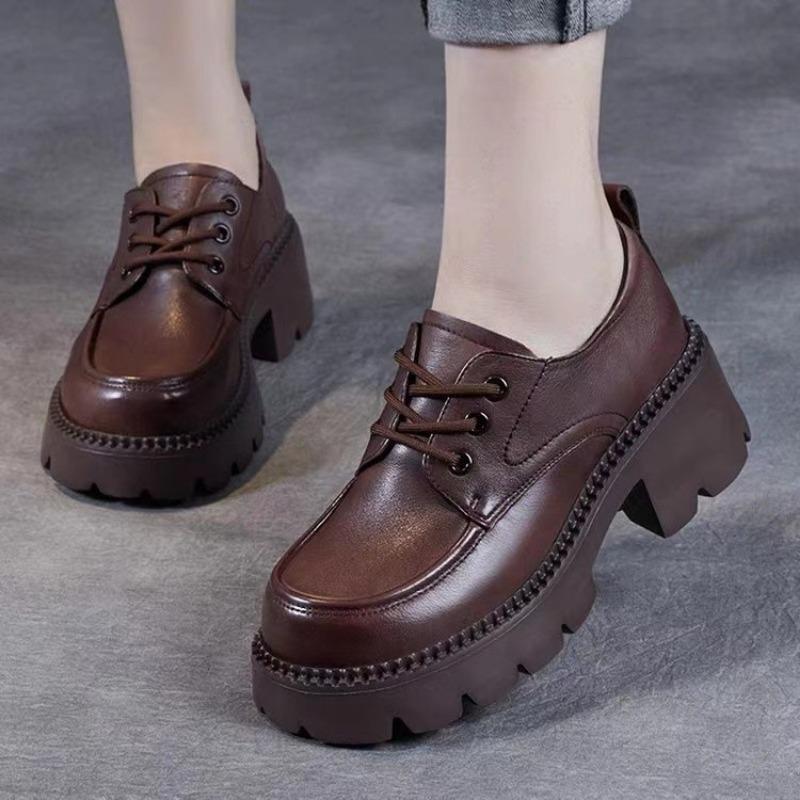 

Маленькие кожаные туфли женские осенние новые универсальные Мэри Джейн на платформе одинарные туфли высокого класса одинарные туфли 35 темно-коричневого