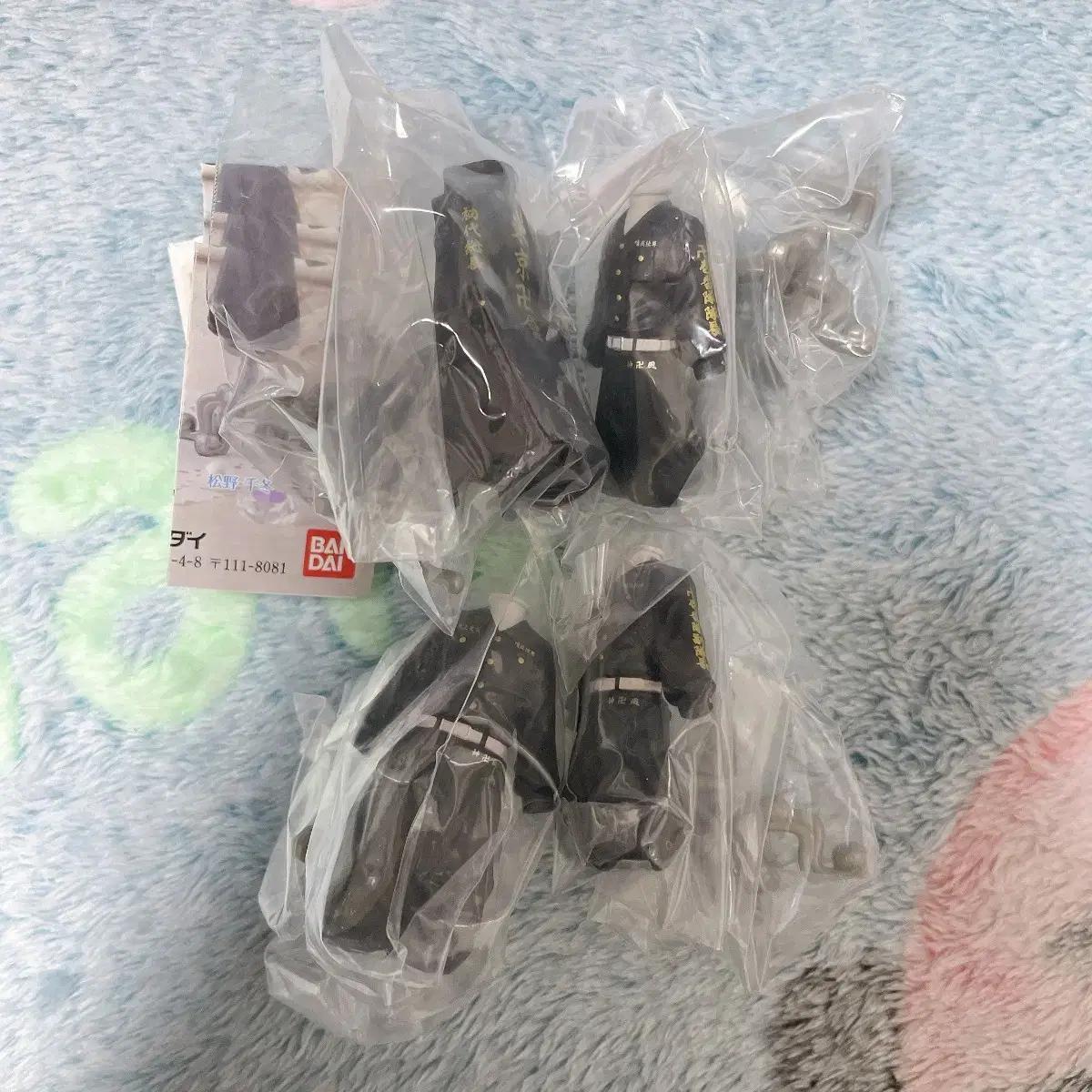 

Tokyo Revengers Dory Ben Special Suit Torso Gacha 4 Piece Set