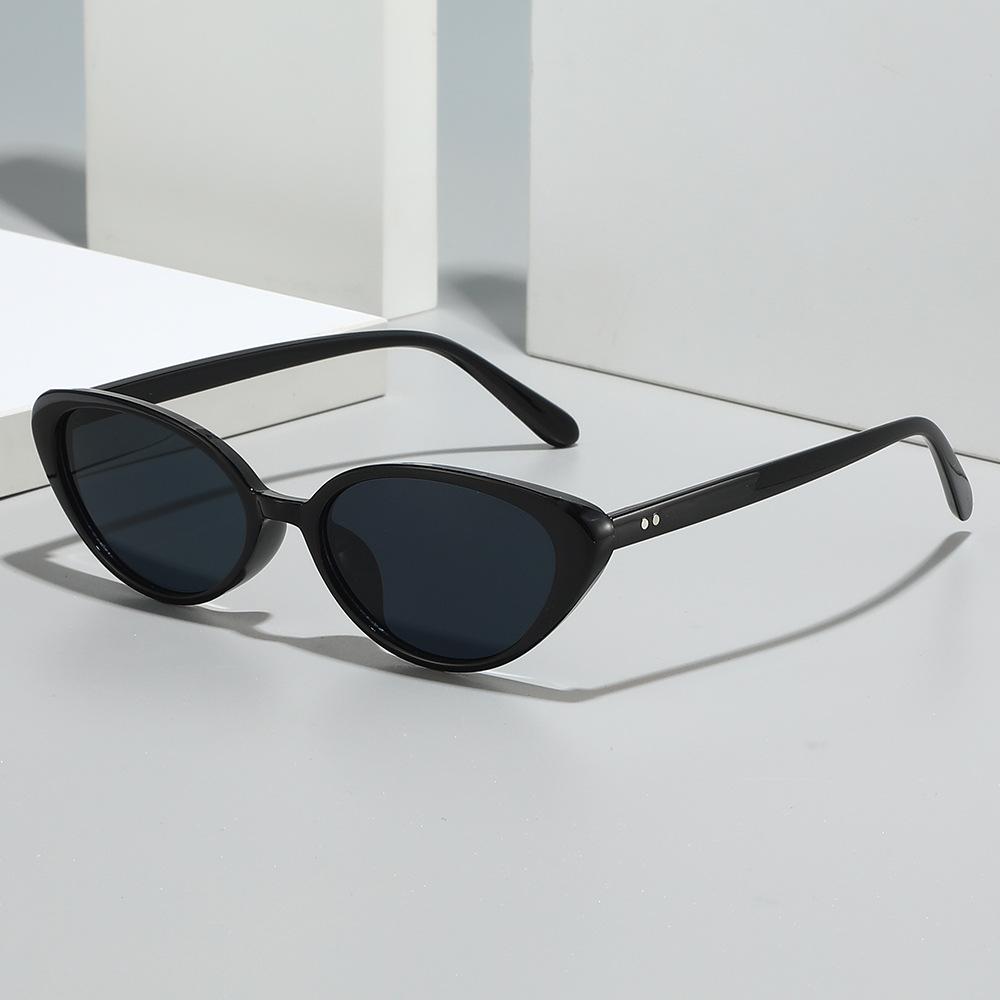 Retro Small Cat Eye Sunglasses Shades UV400 Women Fashion Jelly Tea Sun Glasses