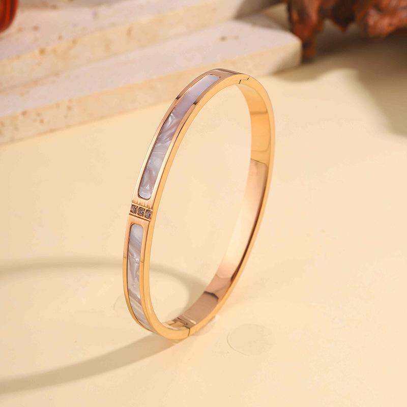 Titanium steel bracelet gold high version temperament zircon bracelet women's light luxury fashion elegance does not fade simple bracelet