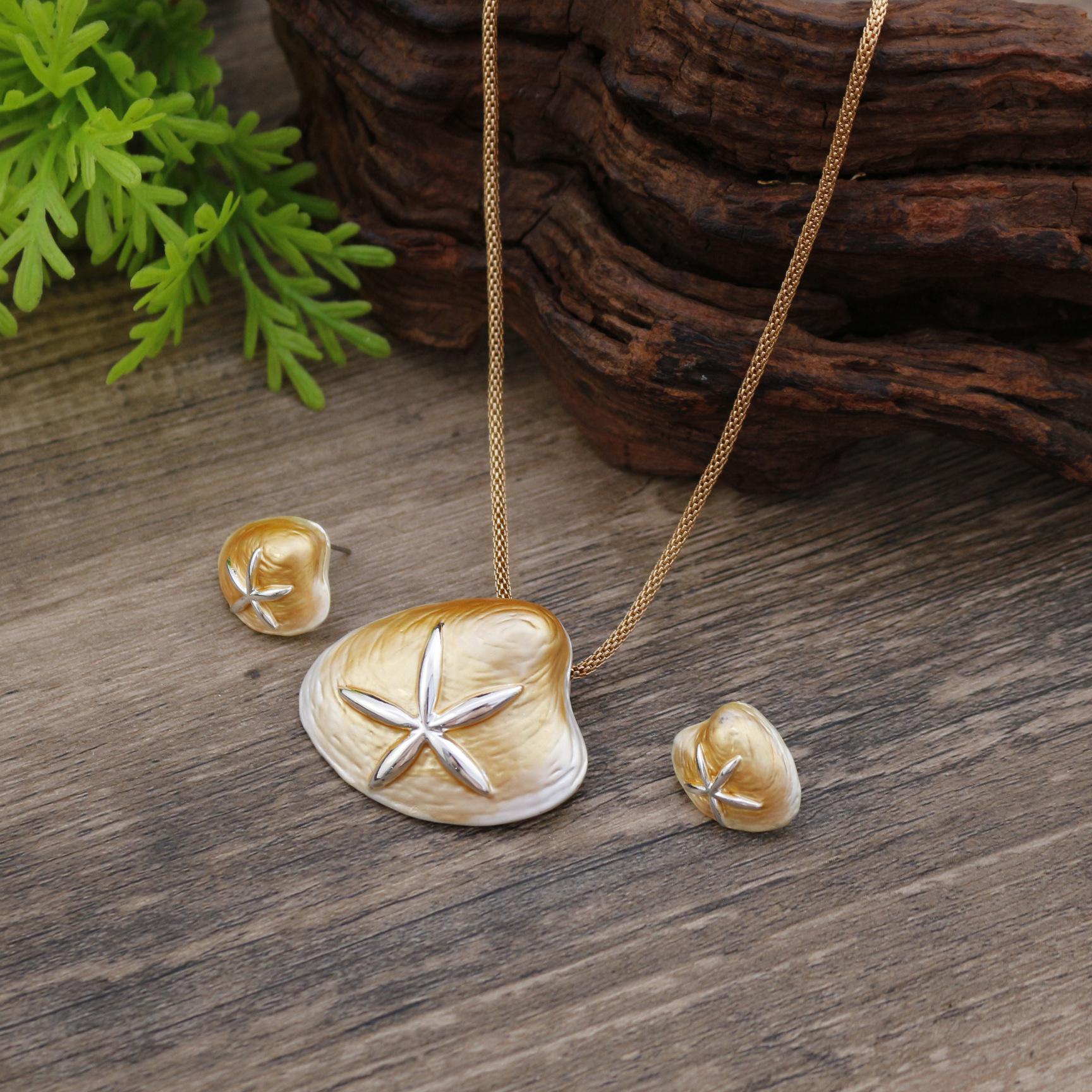 

Новый эмалевый цветной набор серег-пусетов и подвески-кулона, женское маленькое прозрачное весенне-летнее ожерелье с ракушкой морской звезды