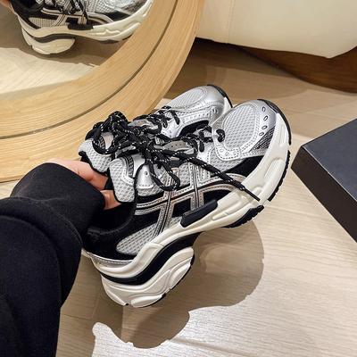 Spring 2025 New Dad Shoes Student Platform Height Increase Casual Korean Version Girls Running Sneakers Women