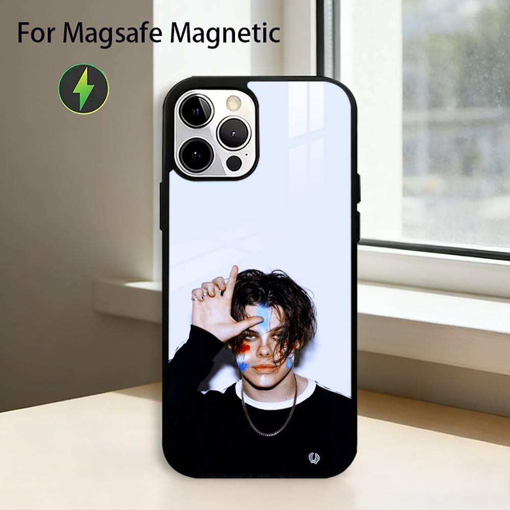 

Чехол для телефона Yungblud Lowlife для iPhone 17, 16, 15, 14, 13, 12, 11 Plus, Pro, Магнитный, Для беспроводной зарядки MagSafe iPhone16PRO