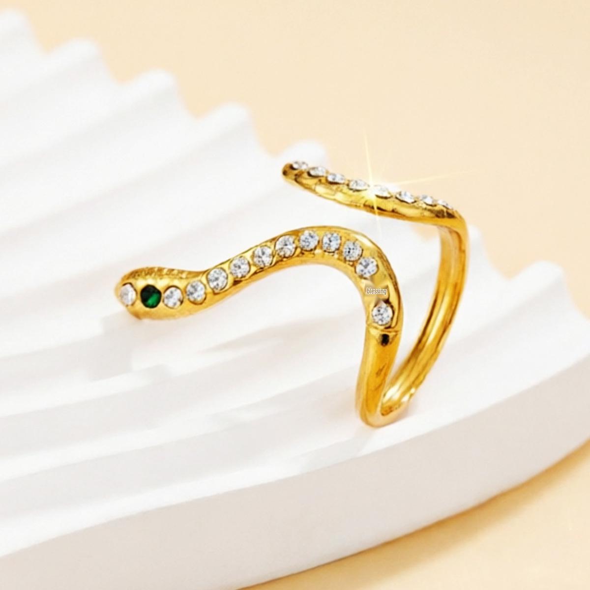 Personalized Punk Snake Ring: Stainless Steel, Rhinestone-Studded, Retro Hip Hop Style for Women