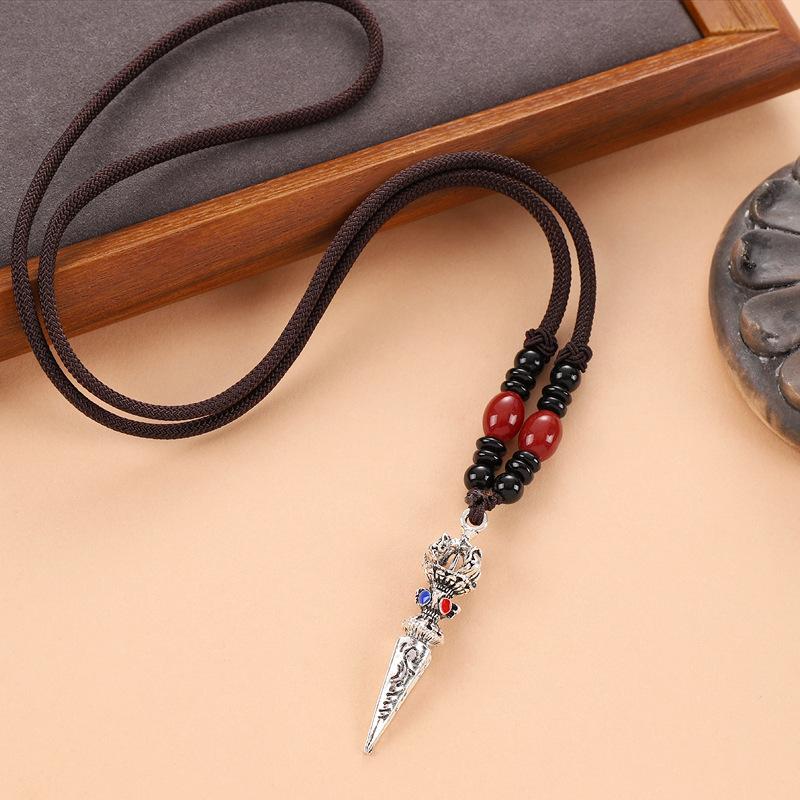 Retro woven dog tooth necklace men's and women's long niche personalized wolf tooth pendant pendant sweater chain accessories