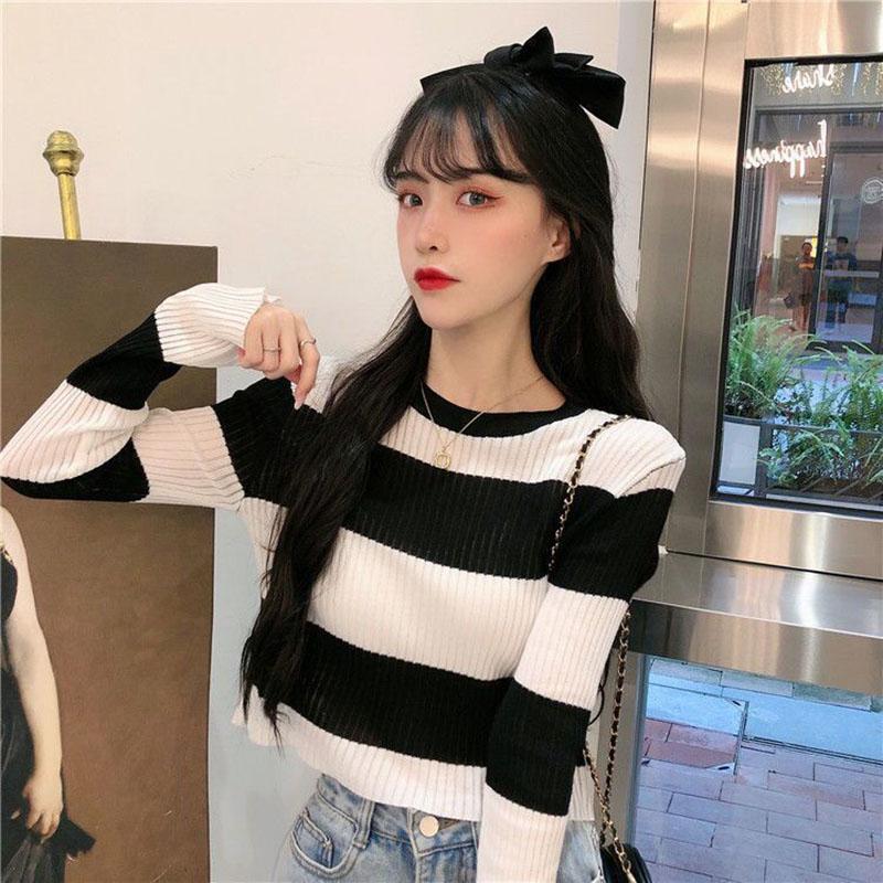 Pruhovaný zkrácený tenký pletený svetr s dlouhým rukávem Dámský ležérní top s kulatým výstřihem Jednoduché spodní tričko Y2k Pulovry Korejská móda