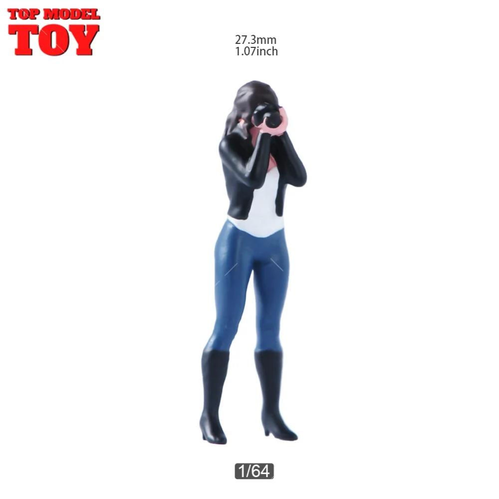 Painted Miniatures 1/64 Paul Walker Gal Gadot Vin Diesel Mini Scene Props Doll Figures Model Cars Vehicles Cars Toys Gift