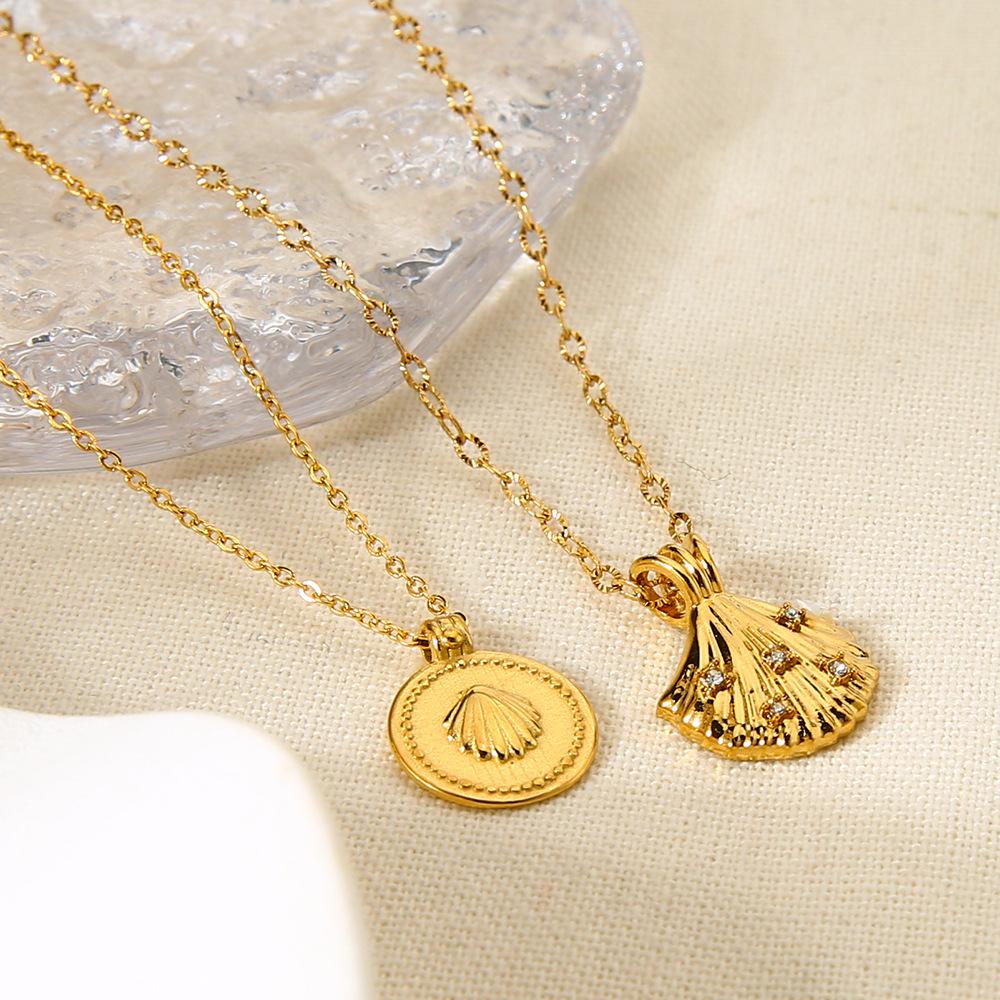 European and American Ins Retro Stainless Steel Zircon Shell Pendant Necklace Light Luxury Plated 18K Gold Stacked Collarbone Chain Jewelry Women