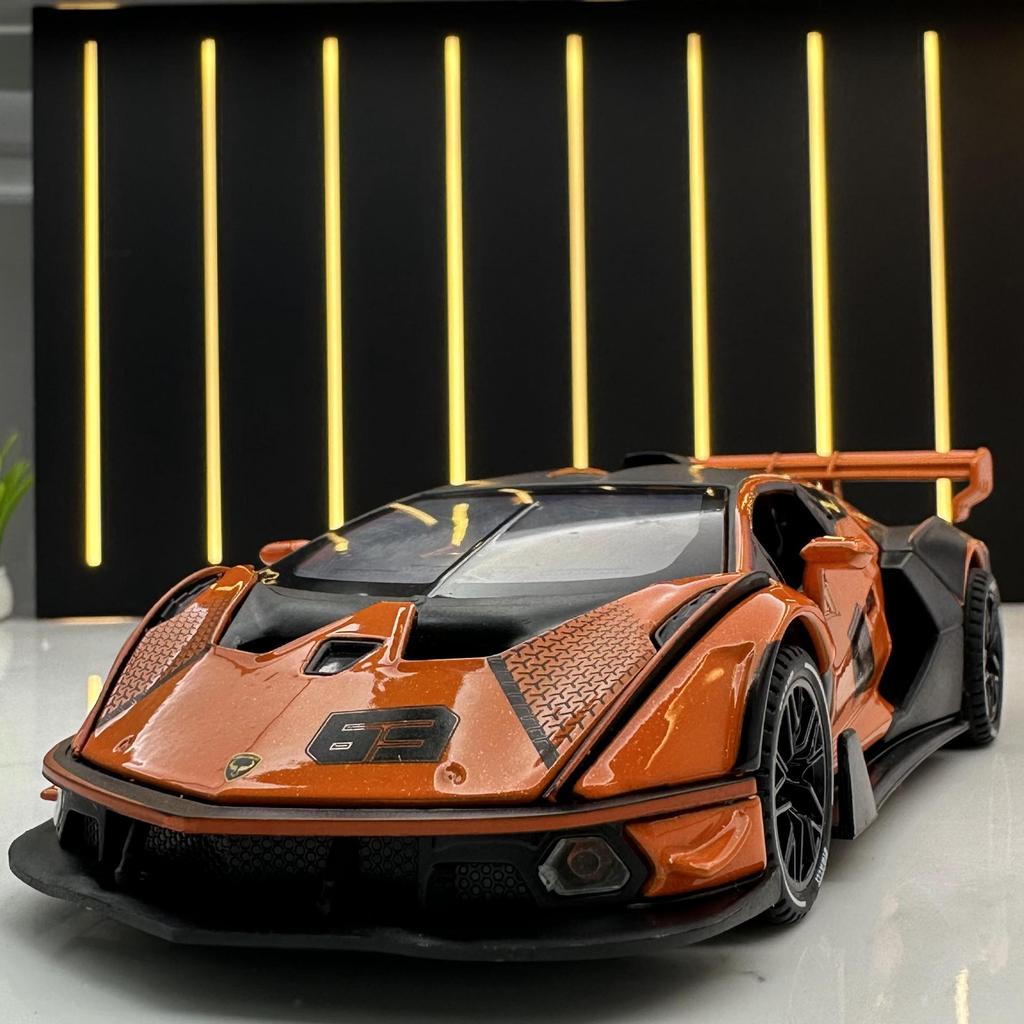 1:32 Lamborghini SCV12 Sports Car High Simulation Diecast Metal Alloy Model Car Sound Light Pull Back Collection Kids Toy Gifts