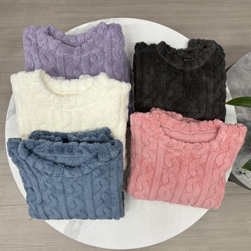 Damen Kuscheliger Korallenfleece Pyjama: Dicker warmer Samt, Unifarben, Rundhalsausschnitt, Große Größen für Herbst und Winter.