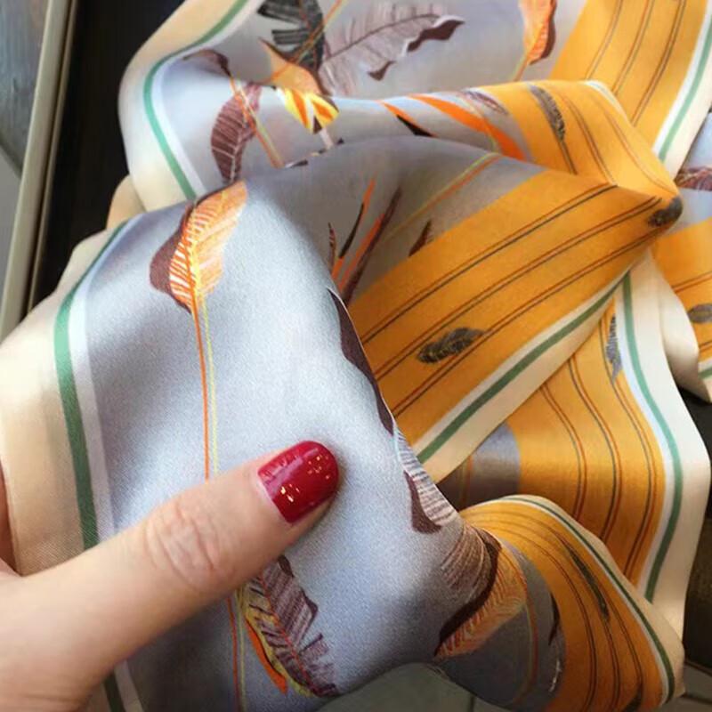 SIYUTANG Składane Okulary Przeciwsłoneczne z Polaryzacją i Szalikiem w Kwiaty Zestaw Prezentowy