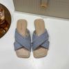 Cool slippers are versatile 2025 fairy new French cross beach flat slippers women's summer wear with skirt shoes
