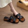 Retro versatile one-word slippers women's 2025 summer new outer wear retro flat bottom heightening sandals simple sandals tide