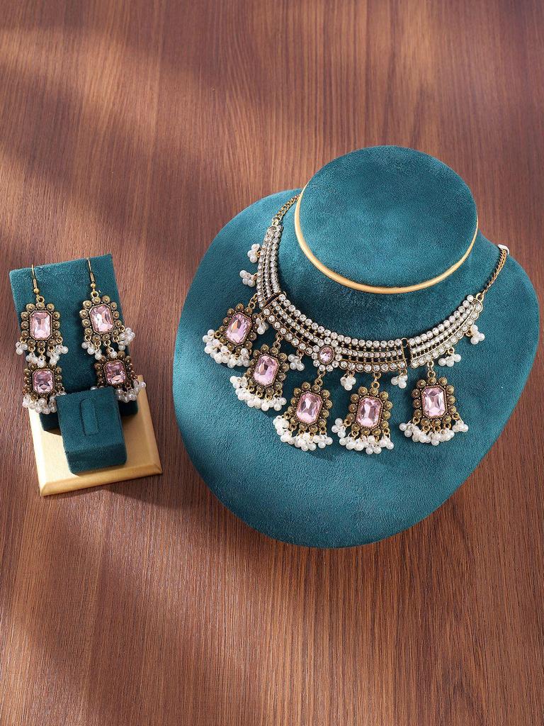 European Bohemian Necklace & Earrings Set: Retro, Ethnic Style Chain with Exaggerated Personality.