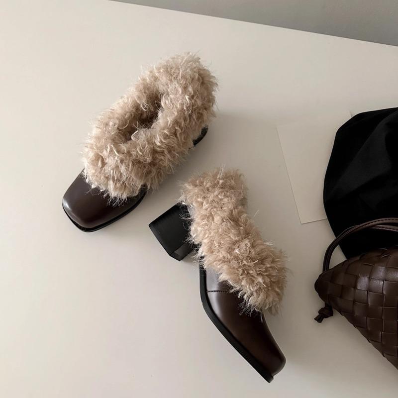 Schuhe mit eckiger Spitze, Ein Paar warme Retro-Fleece-Schuhe, Baumwollschuhe und klobige Einzelschuhe