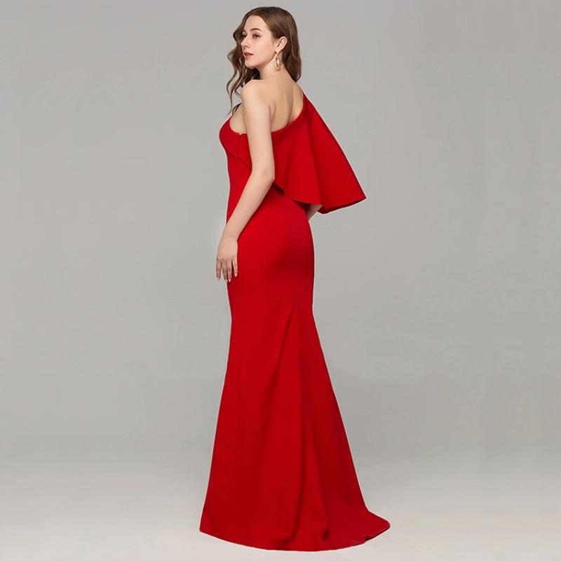 Autumn single shoulder ruffle edge slant shoulder trailing evening dress wish hot buy dress