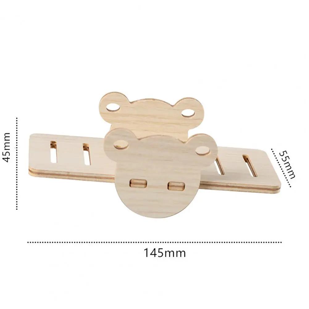 

Wooden Hamster House Swing Sleeping Nest Multi-Holes Breathable Natural Landscape House Resting Places for Hamsters Funny Toys