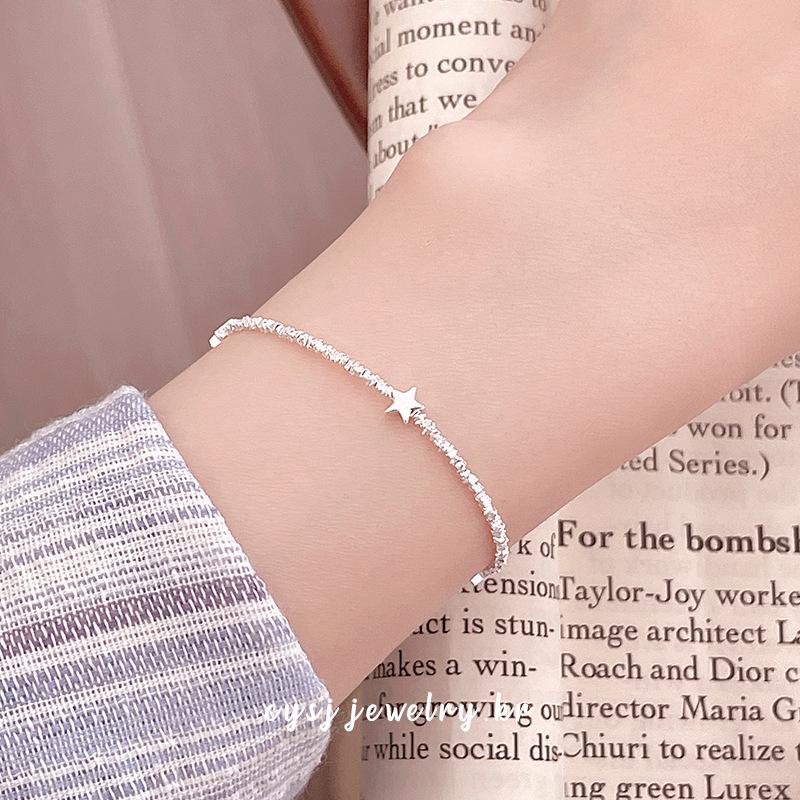 Cui Yan S925 Sterling Silver Korean Five-Pointed Star Bracelet for Women – Trendy Simple Design with Crushed Silver Beads.
