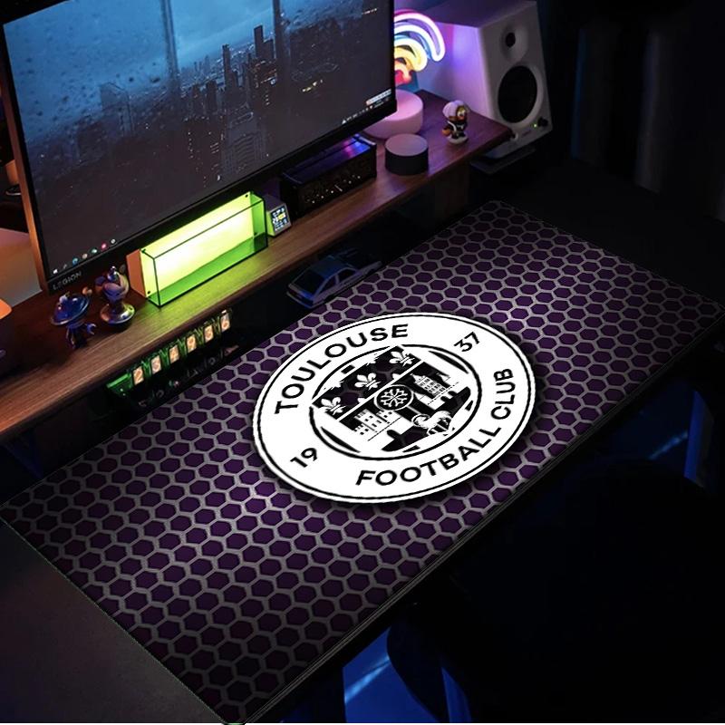 Toul-ouse Crest Design Mouse Pad, Rubber Base, Mouse Pad for Gamers and Office Use, Gaming Desk , Easy To Clean Mat Christmas fan gifts
