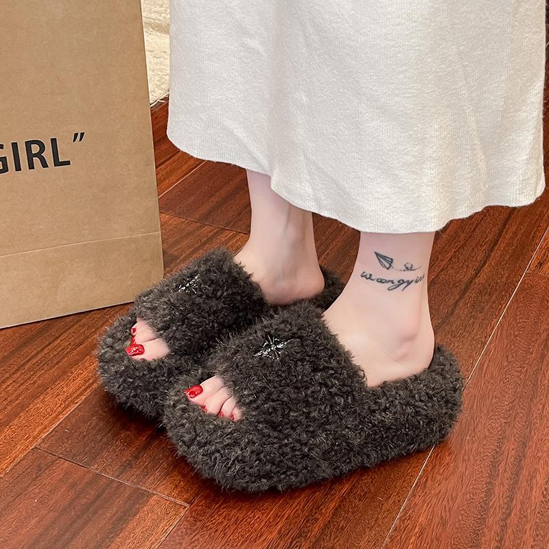 French gentle fluffy shoes for women's 2025 new autumn wear versatile temperament shoes high-end versatile slippers