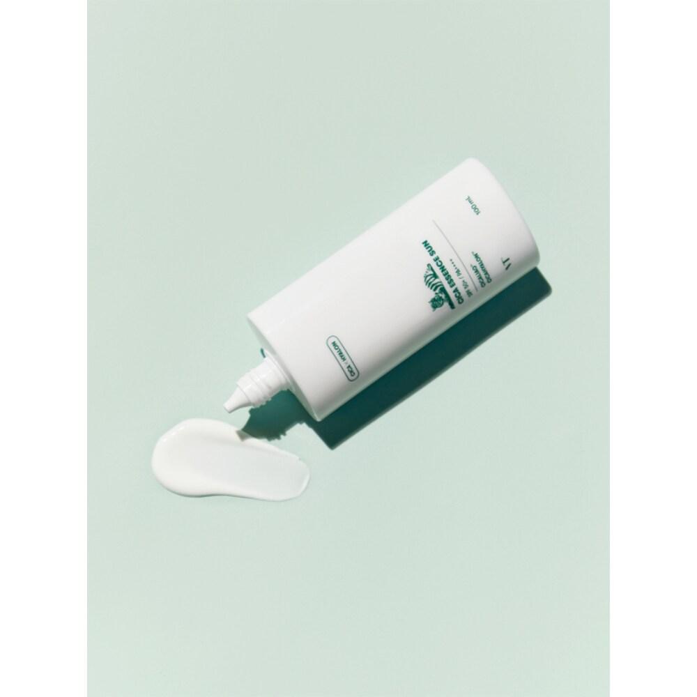 

VT Cosmetics Cica Essence Sun 100мл
