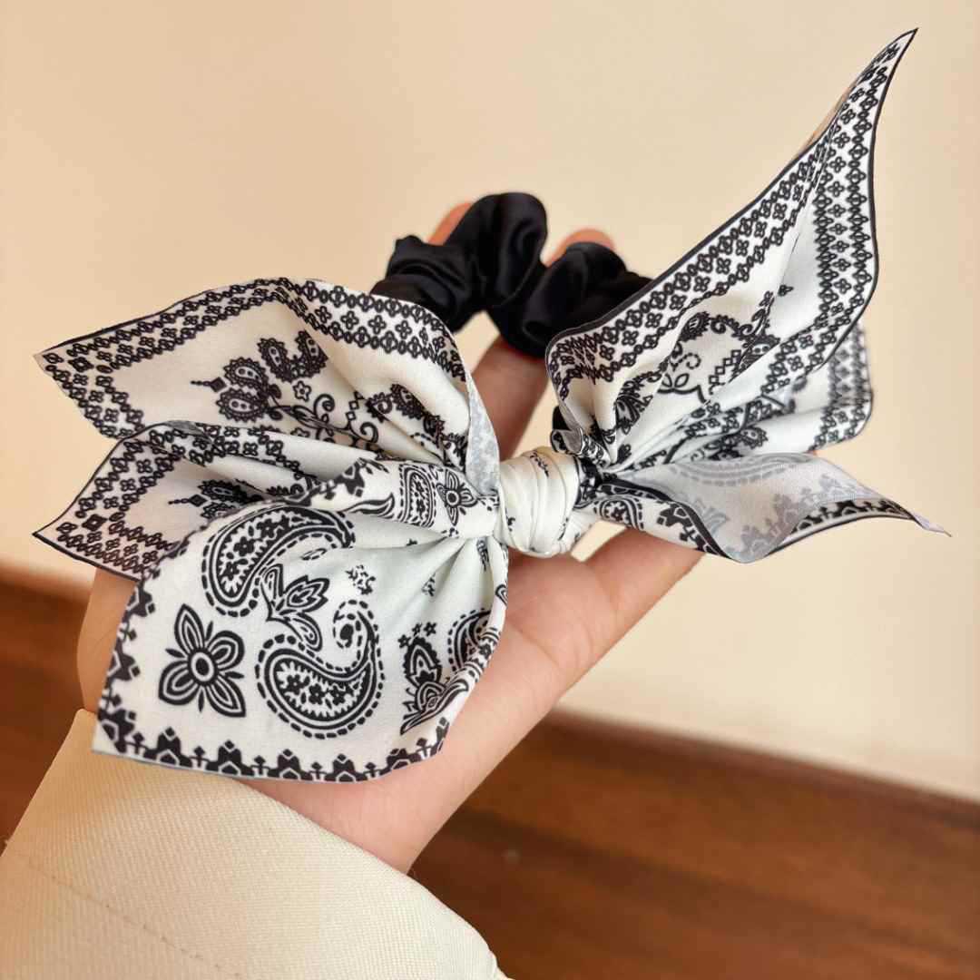 2025 French-Style Elegant Cashew Flower Hair Claw - AB Model for Bun Hairstyles