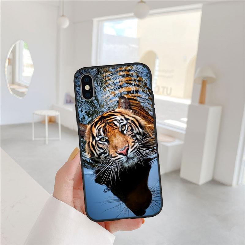 

LO6 Animal Tiger Case for Motorola Edge 60 60s 70 G86 G56 G54 E14 G04S G45 G54 G64 S30 S50 X30 X40 X50 Ultra Pro Power Motorola Moto G86